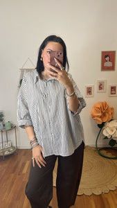 Camicia bianco e cioccolato