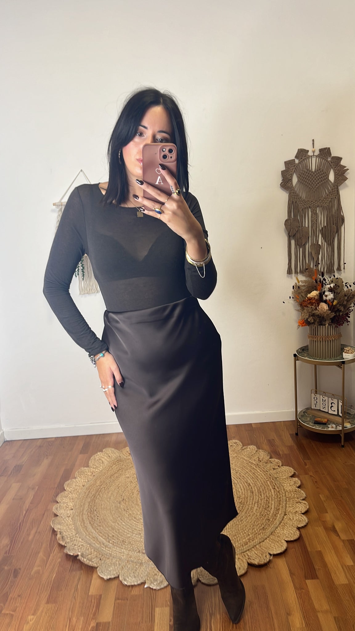 Gonna satin cioccolato fondente peso invernale