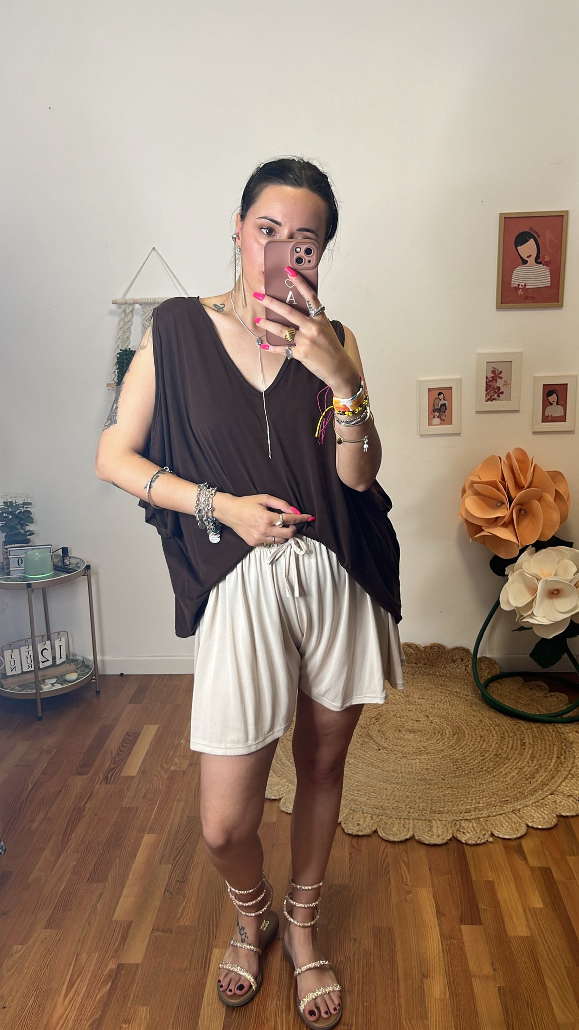 Short basic beige