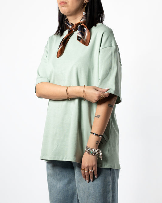 T-shirt basic verde salvia