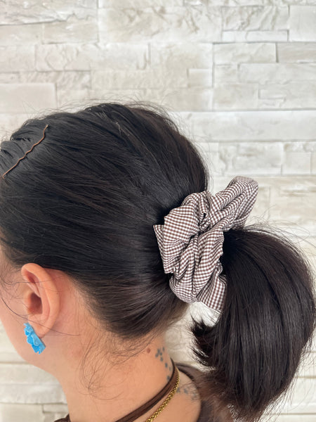 Scrunchies bianco marrone