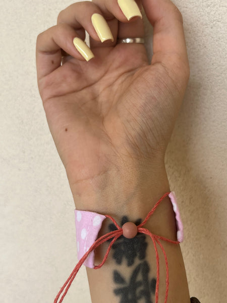 Bracciale rosa e bianco